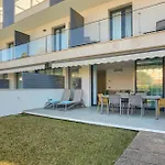 Apartment La Perla 3 *