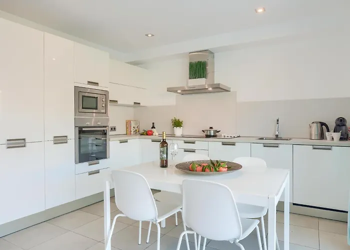 La Perla 3 公寓 波连萨港