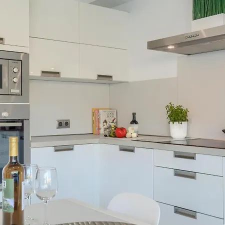 La Perla 3 * ポルト・ダ・ポリェンサ