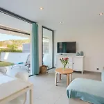 Апартаменти La Perla 3 *