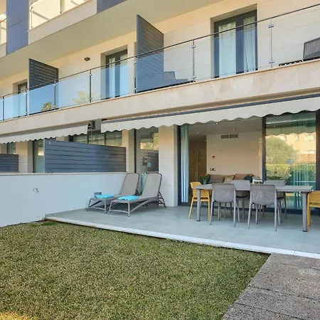 Apartman La Perla 3 *